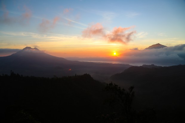 Muntigunung is a beautiful, and not so well known, area north of Kintamani in Karangassem. Most of the poorest families of Bali come from this region.